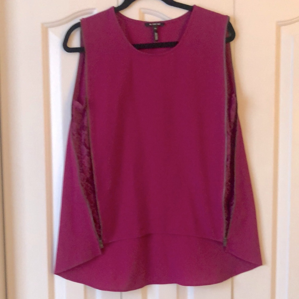 Kiind of fuchsia sleeveless top